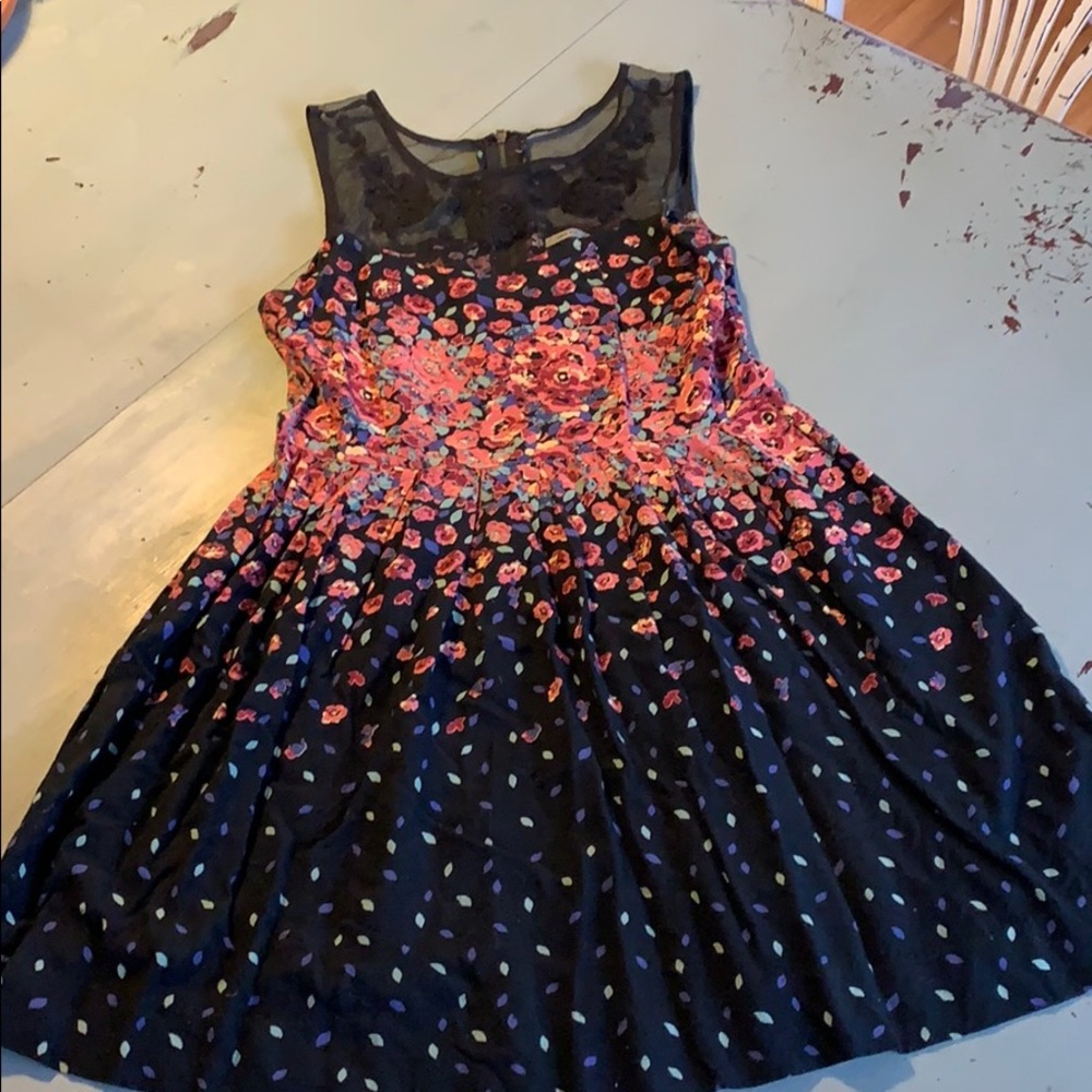 Cute floral urban outfitters pleated dress